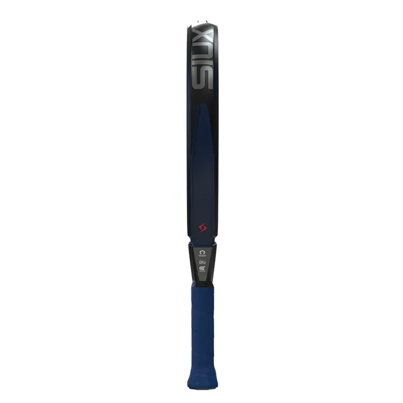 Siux Diablo Pro 2026 Night Blue padel racket with a sleek blue design and ergonomic handle, ideal for advanced players.