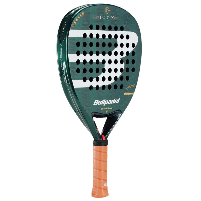 Bullpadel Icon 26 padel racket by PDLSport, showing the sleek design and grip details of the sports equipment.