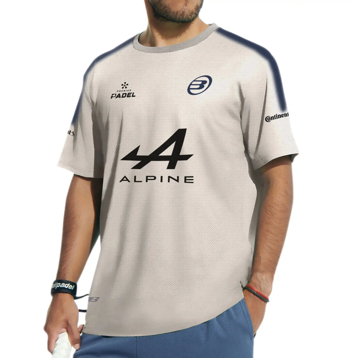Bullpadel Chingotto Montse Arena Vigore padel T-shirt in large size, featuring a sporty design and breathable fabric.