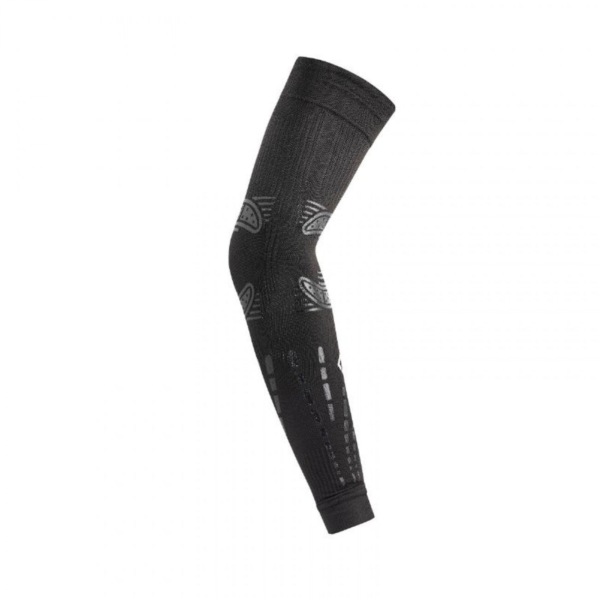 PDLSport No Strain Evolution black arm warmers in XS-S size, shown on a model with the warmers covering the arms.