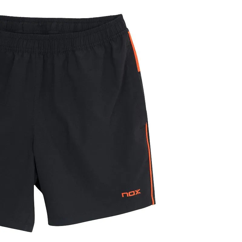 Black Nox Team shorts in XL size, featuring a sleek design with the NOX logo, perfect for sports or casual wear.